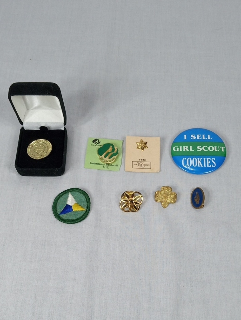 Vintage Girl Scout Pins Patch And Campaign Badge